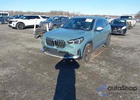 2024 BMW X1 xDrive28I z USA, uszkodzony, nr VIN WBX73EF07R5Z79951